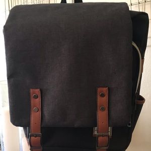 Wenjie gray And brown backpack